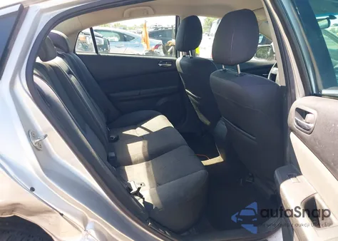 2011 Mazda Mazda6 I Touring из США, поврежденный, VIN 1YVHZ8CH2B5M04099